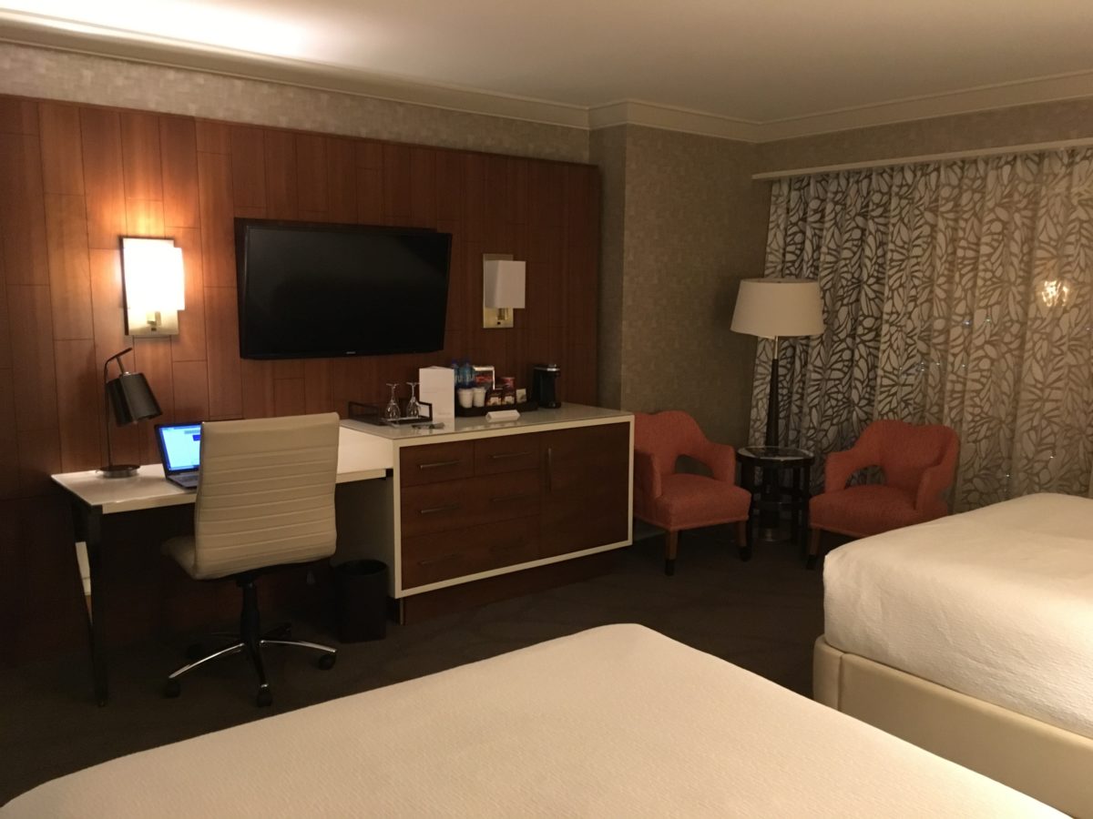 Review: Luxury Hotel & Resort Collection – Mandalay Bay Resort & Casino (Las  Vegas, NV) - Flying High On Points