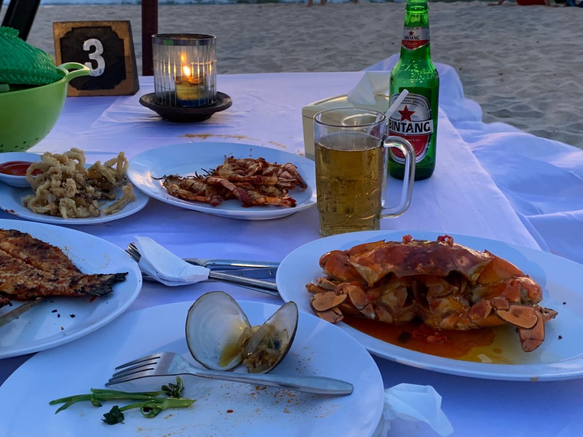 Review: Dinner On The Beach At Jimbaran Bay (Bali, Indonesia) - Flying